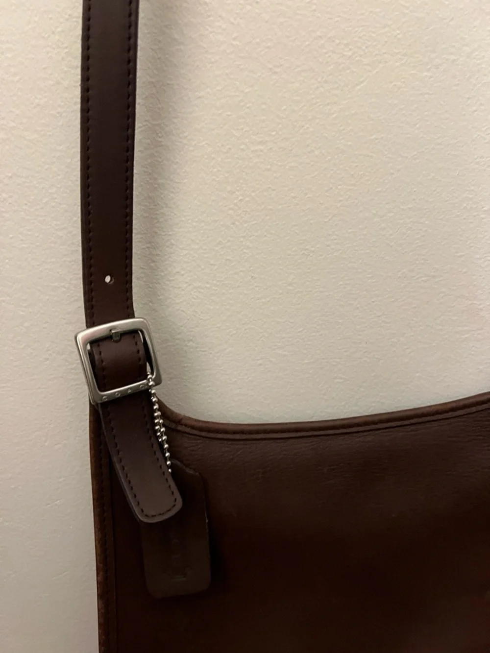 Vintage 90s Coach Mahogany Leather Hippie Flap Bag 9135 🤎